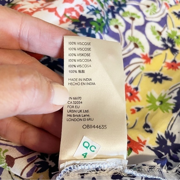 NWT Maeve By Anthropologie Whimsical Pintucked Blouse Size XS - Picture 6 of 6